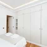 Apartment Luxury Montaigne *