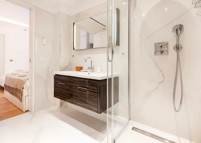 Lägenhet Luxury Montaigne