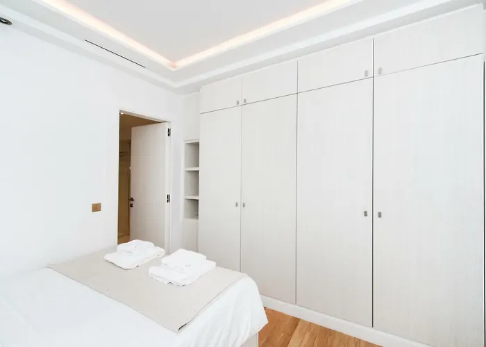 Lägenhet Luxury Montaigne *