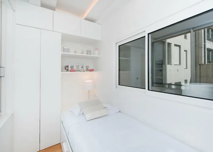 Luxury Montaigne *